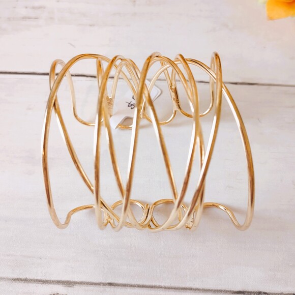 New 10K Gold Plated Intertwined Cuff Bracelet 3" Long Hypoallergenic - Picture 1 of 7